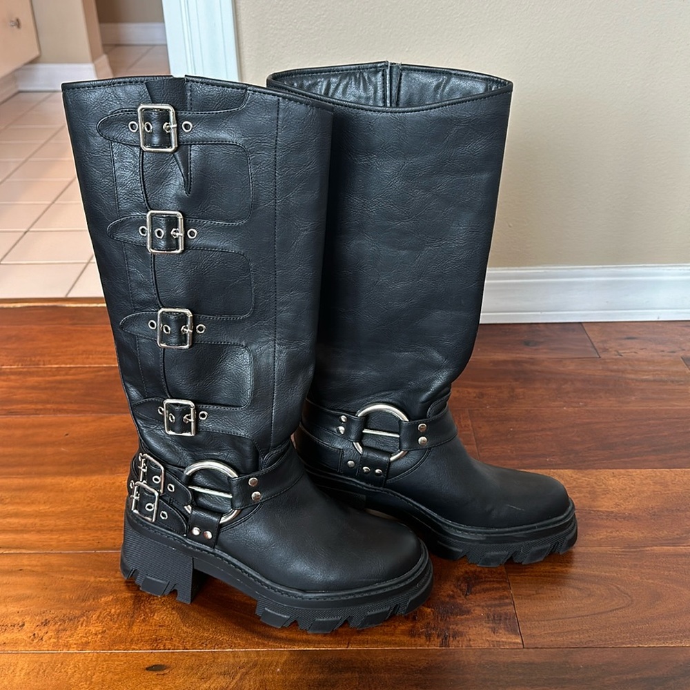Moto Boots